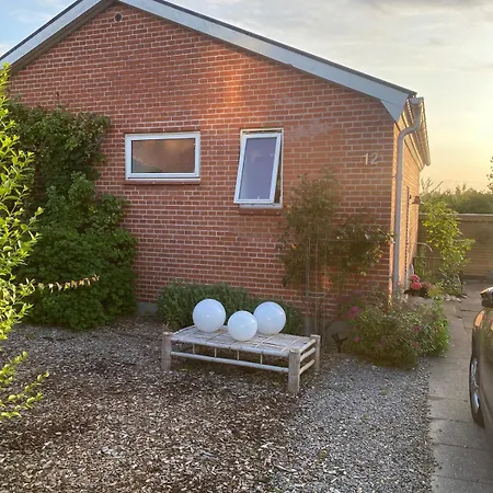 Vakantiehuis Cozy Near The