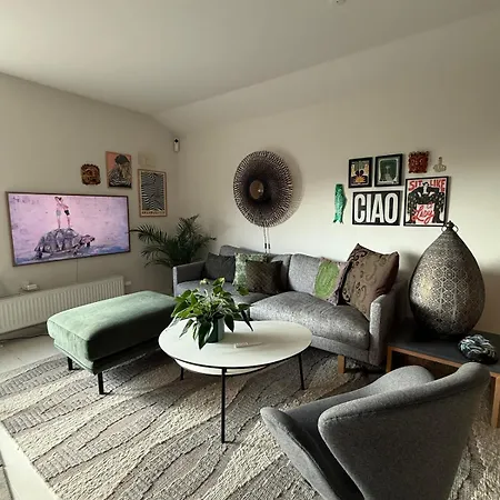 Cozy Near The Hébergement de vacances *